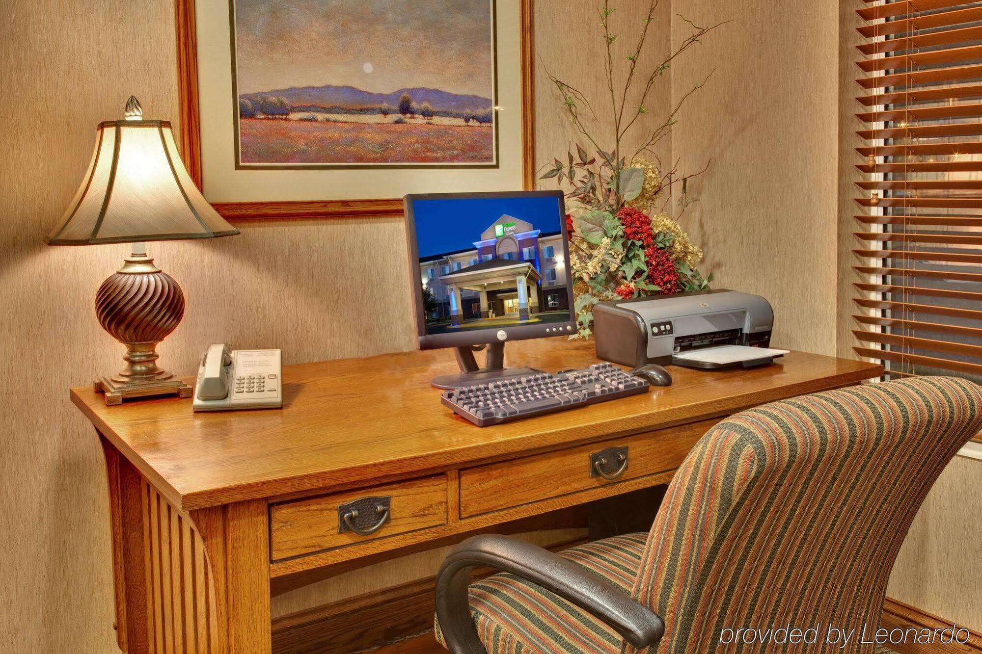 Express & By Ihg Hotel